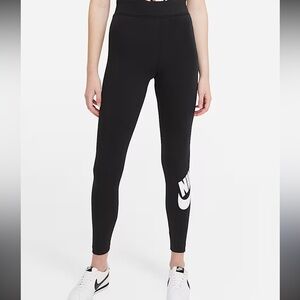 Nike High Waisted Logo Leggings Size Small